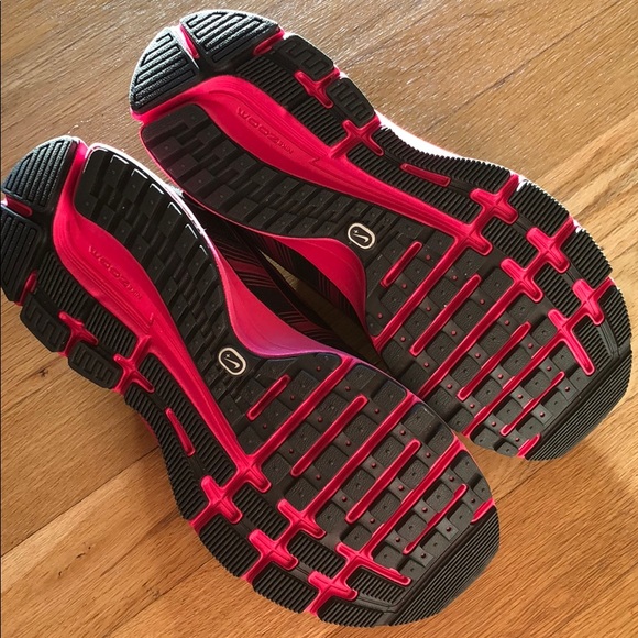 Nike Air Pegasus + 29 Sneakers NEW! - Picture 3 of 3